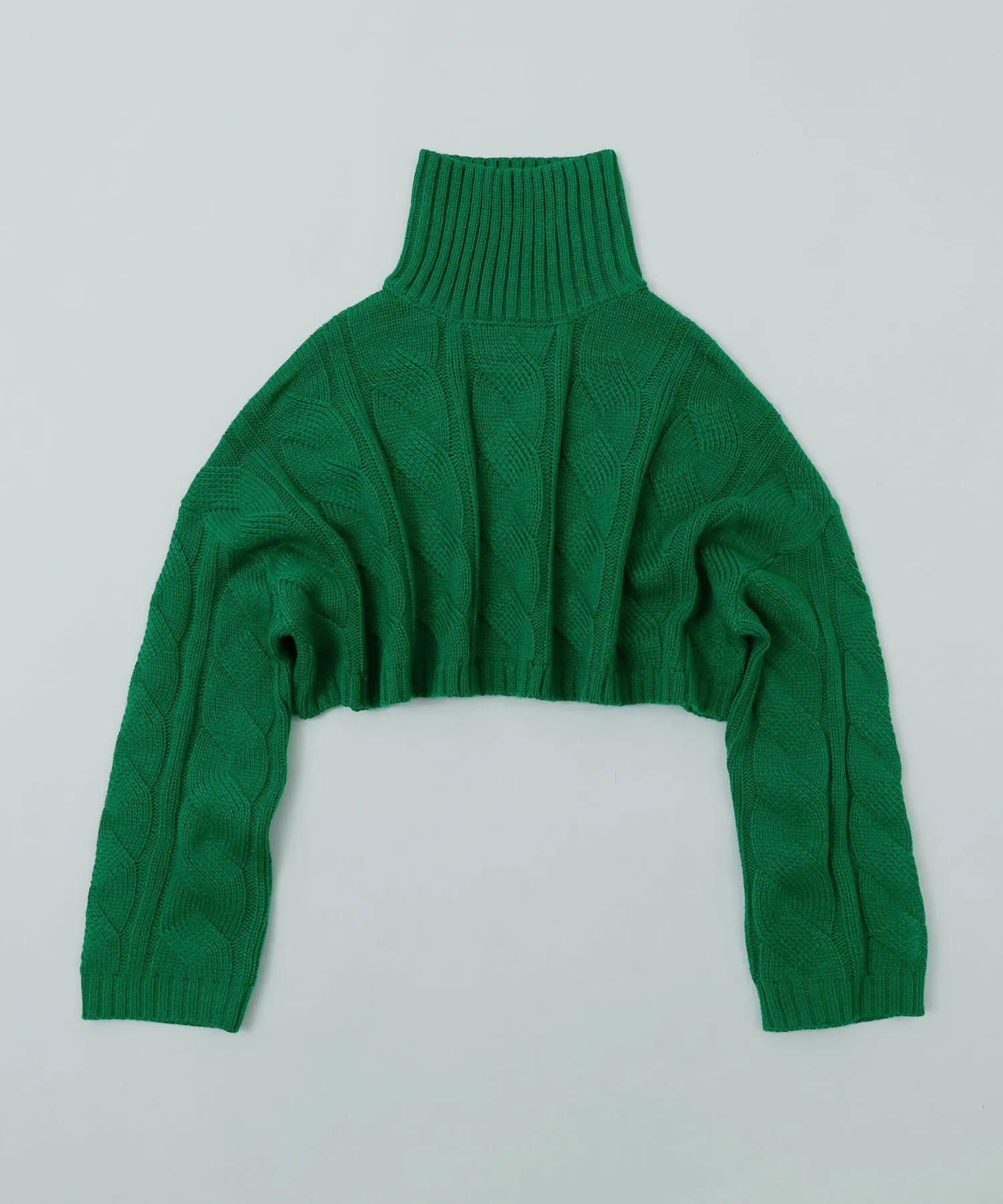 Cable turtle short knit