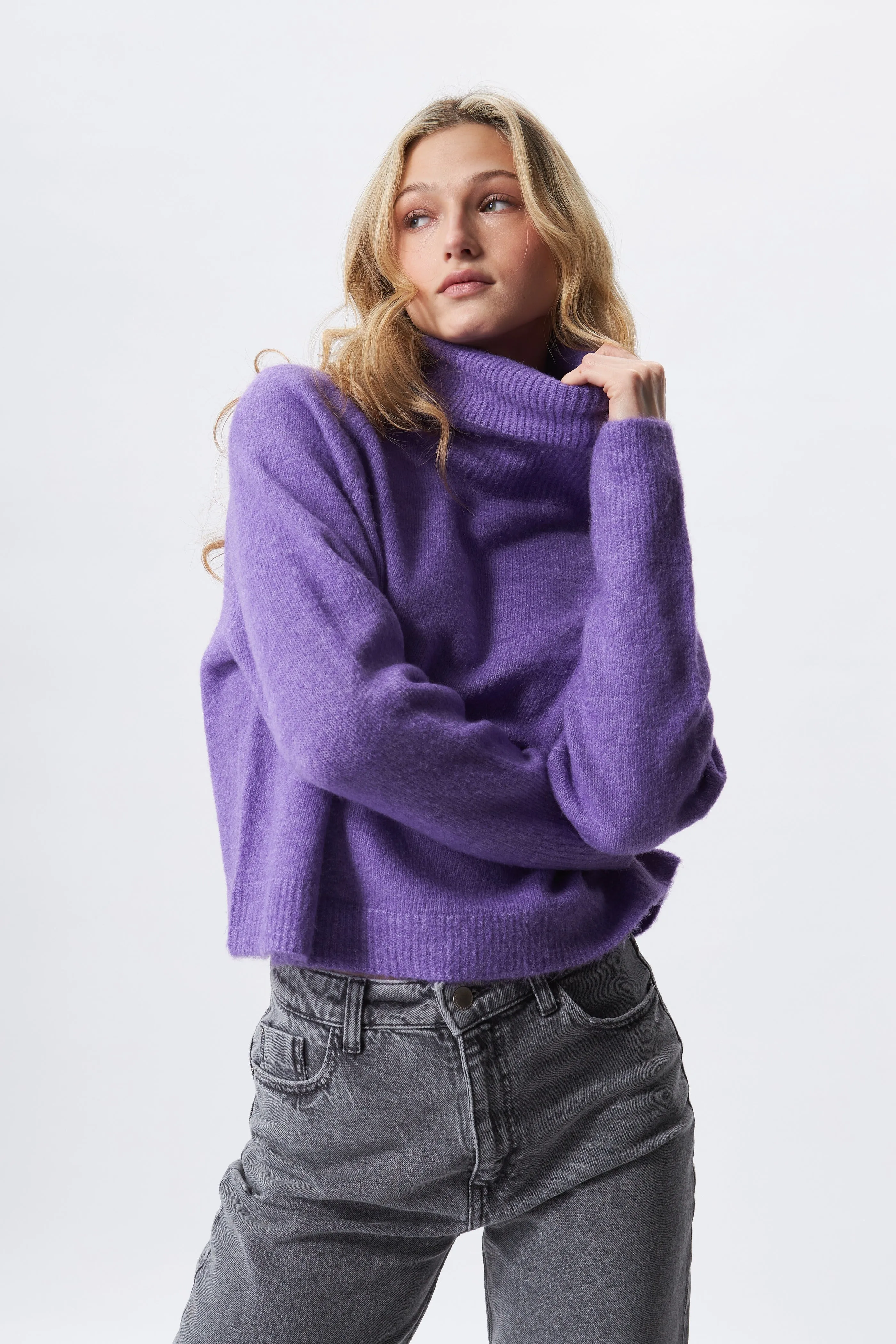 EMMETT SWEATER - ROYAL IRIS